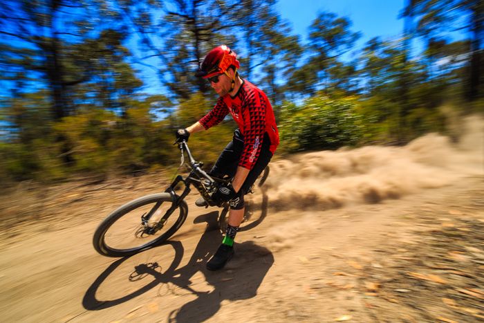 World Wide AF 14mm F2.8 EF